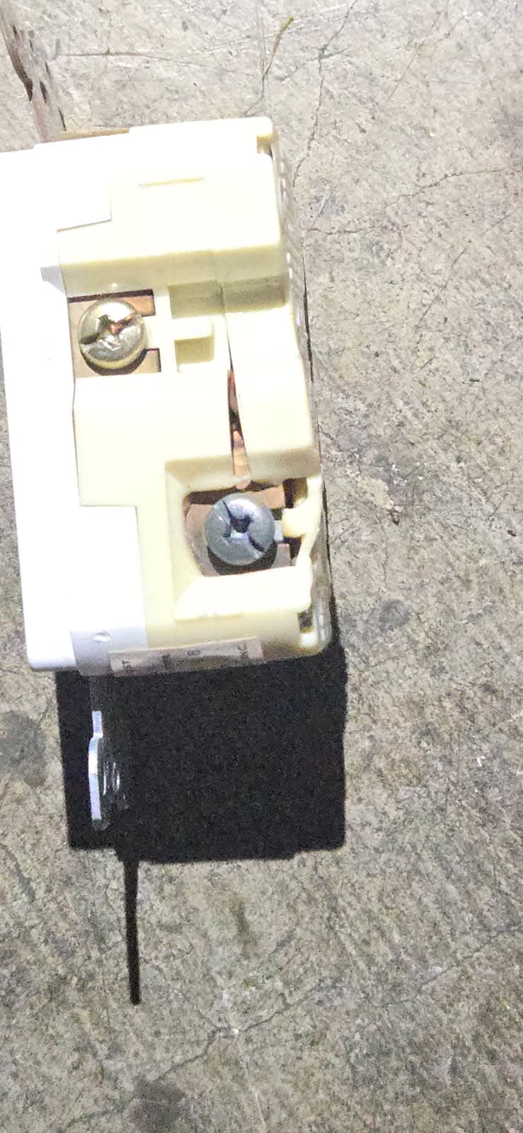 Fast and Reliable Outlet Repair in Tacoma