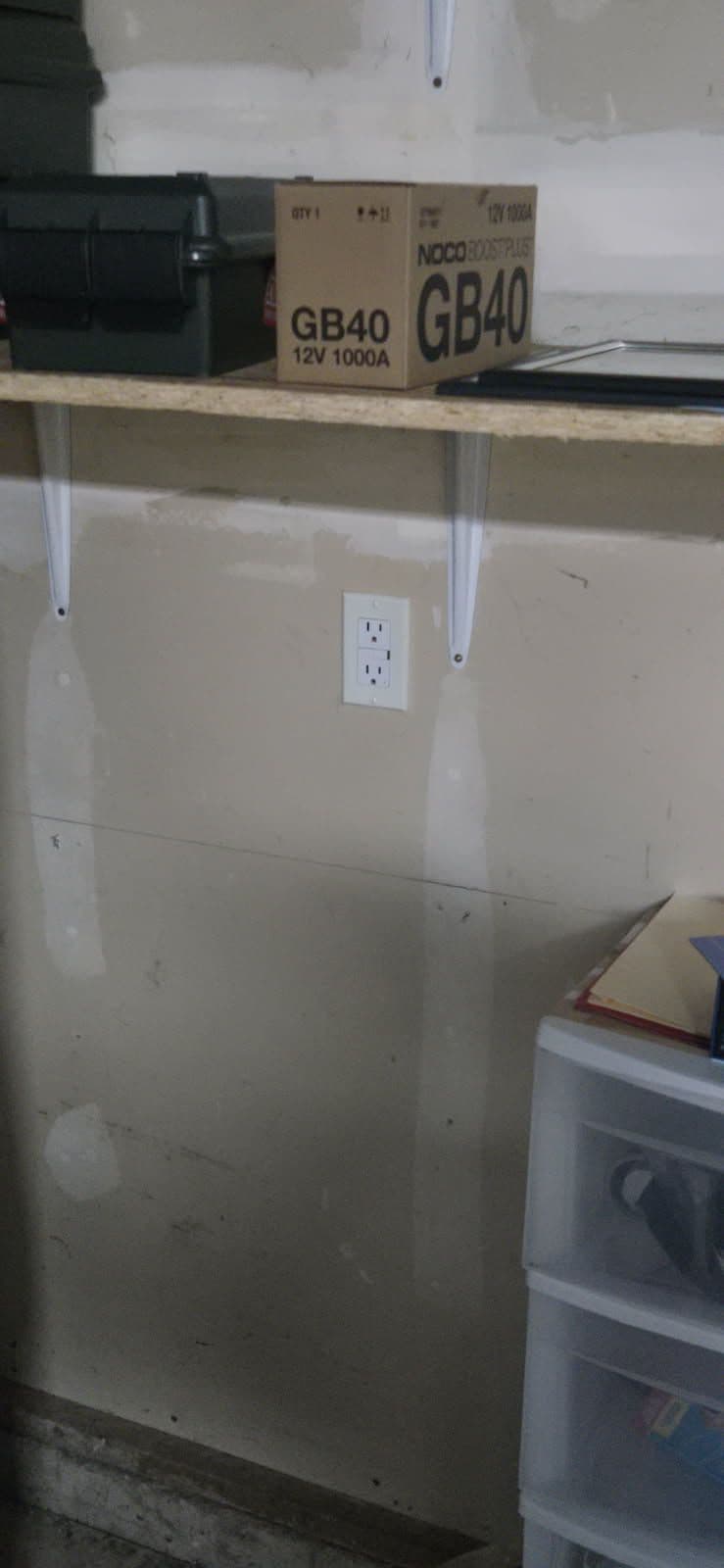 Gallery photos for Fast and Reliable Outlet Repair in Tacoma: Image #1