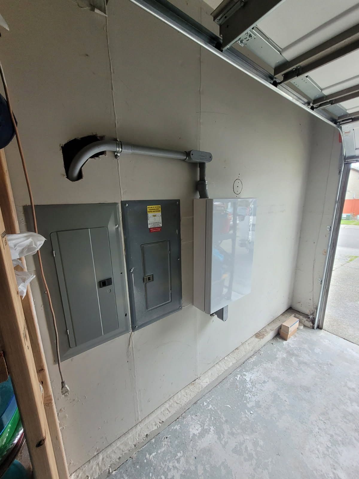 Gallery photos for Tacoma Battery Backup Installation Experts: Image #2
